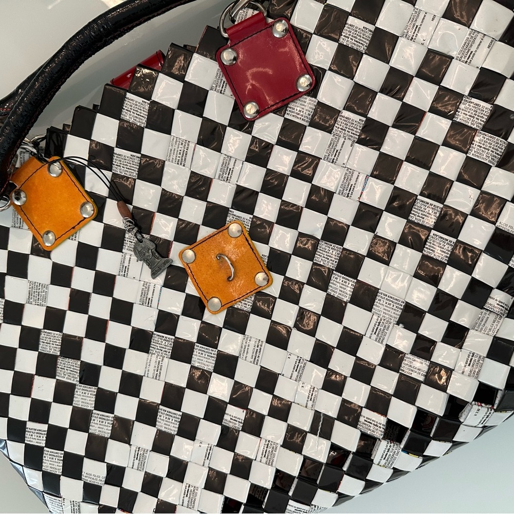 Handmade Handbag - Picture 5 of 9